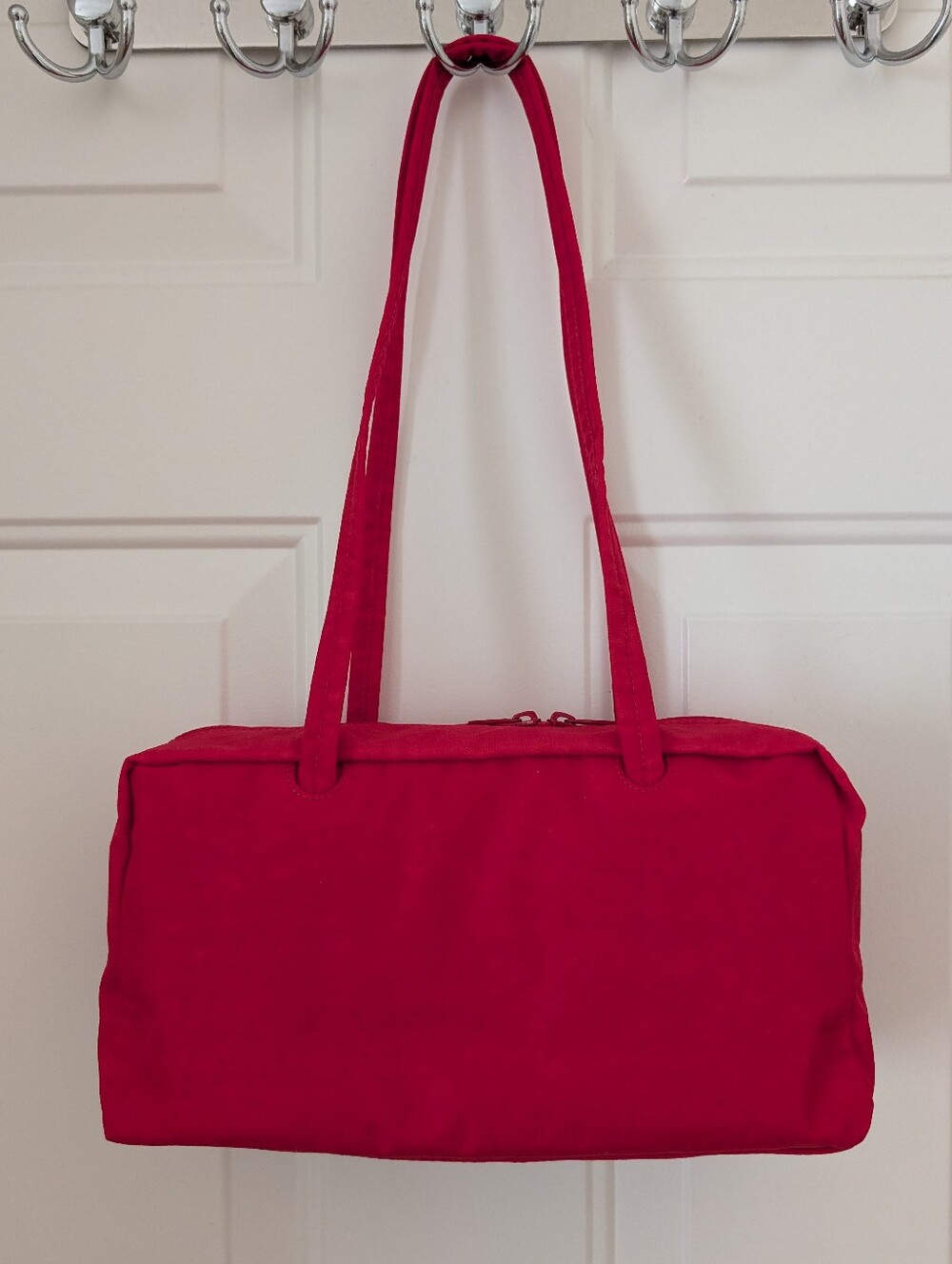 BAGGU Nylon Bowler Shoulder Bag Red Candy Apple Brand New Regular - Picture 4 of 7